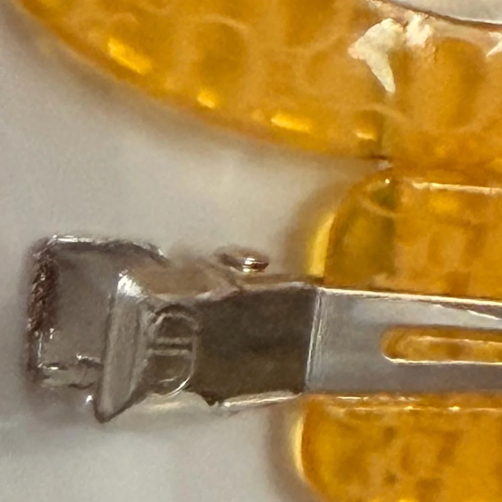 Dior (GWP) Yellow Logo Hair Clips - Picture 4 of 5